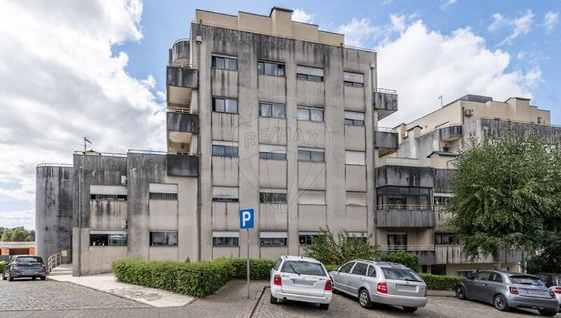 Apartamento T2 à venda em Margaride (Santa Eulália), Várzea, Lagares, Varziela e Moure, Felgueiras RE/MAX Portugal