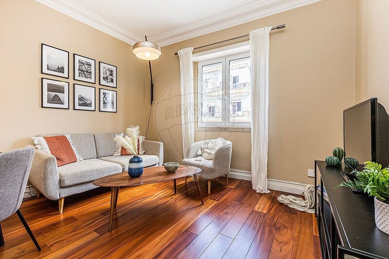 Apartamento T3 à venda em Penha de França, Lisboa RE/MAX Portugal