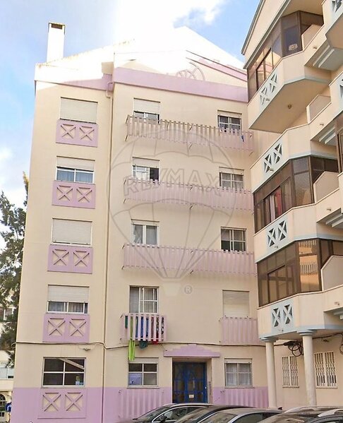 Apartamento T2 à venda em Algueirão-Mem Martins, Sintra RE/MAX Portugal