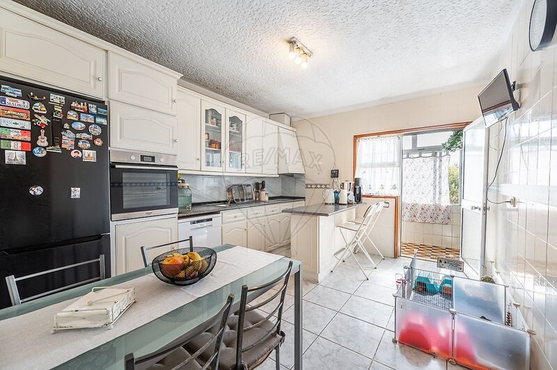 Apartamento T3 à venda em Canidelo, Vila Nova de Gaia RE/MAX Portugal