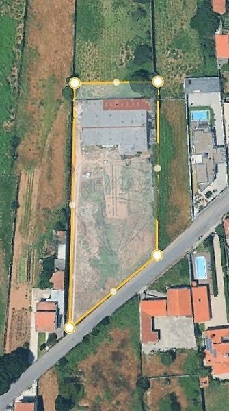 Armazém à venda em Gulpilhares e Valadares, Vila Nova de Gaia RE/MAX Portugal