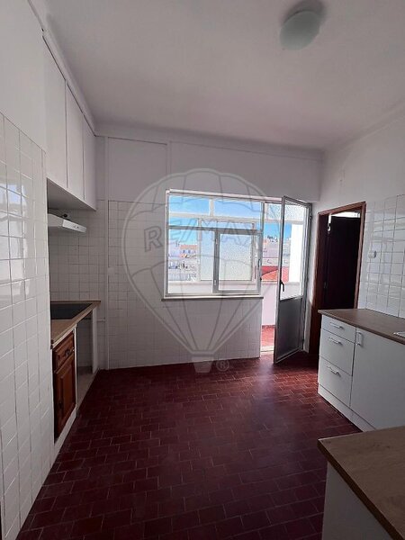 Apartamento T3 para arrendar em Caldas da Rainha - Nossa Senhora do Pópulo, Coto e São Gregório, Caldas da Rainha RE/MAX Portugal