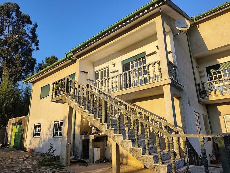 Moradia T6 à venda em Veade, Gagos e Molares, Celorico de Basto RE/MAX Portugal