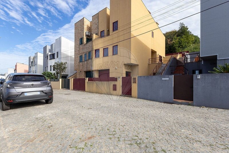 Moradia T3 à venda em Baguim do Monte, Gondomar RE/MAX Portugal