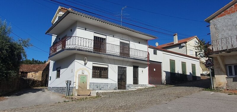 Moradia T3 à venda em Várzea dos Cavaleiros, Sertã RE/MAX Portugal