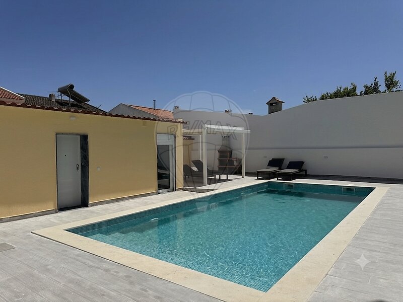Apartamento T2 para arrendar em Carcavelos e Parede, Cascais RE/MAX Portugal