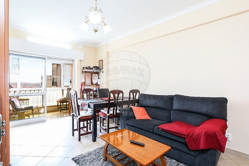 Apartamento T2 à venda em Odivelas, Odivelas RE/MAX Portugal