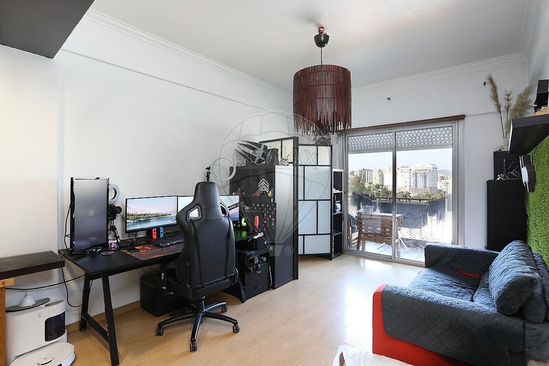 Apartamento T3 à venda em Póvoa de Santo Adrião e Olival Basto, Odivelas RE/MAX Portugal