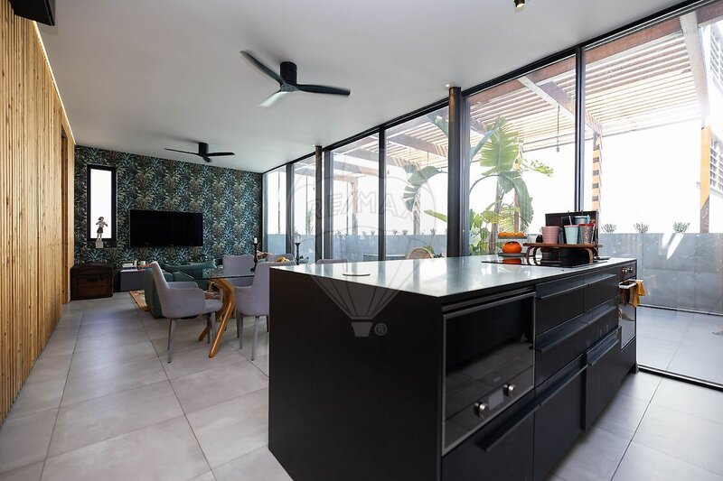 Apartamento T5 à venda em Beato, Lisboa RE/MAX Portugal