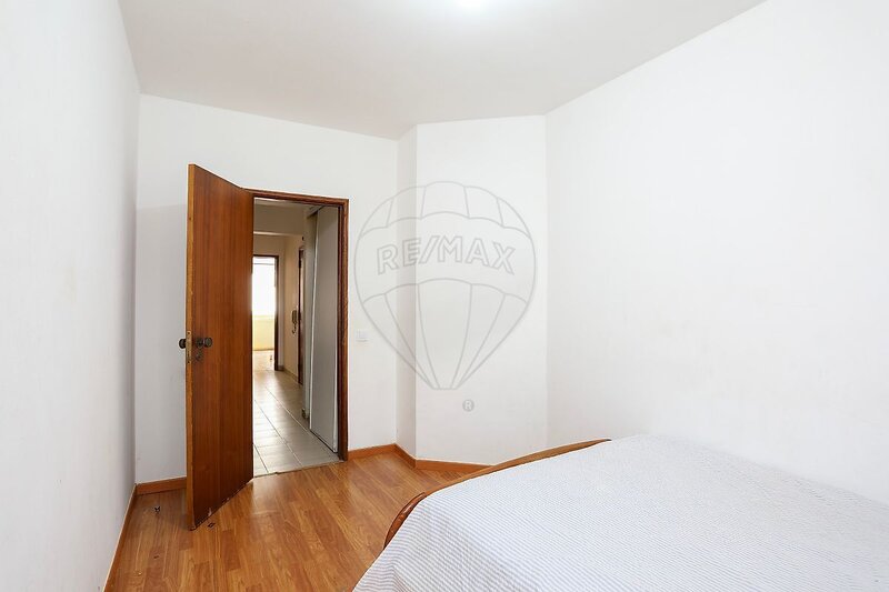 Apartamento T2 à venda em Rio de Mouro, Sintra RE/MAX Portugal