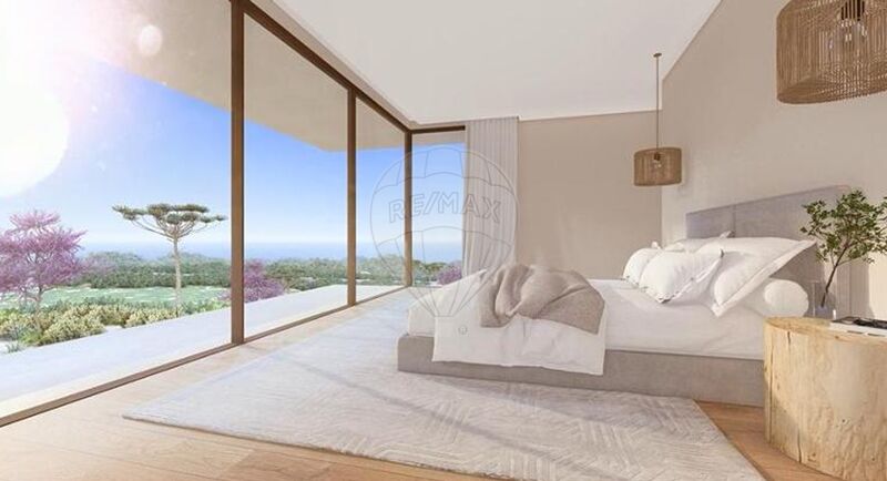 Moradia T3 de luxo à venda em Vau, Óbidos RE/MAX Portugal