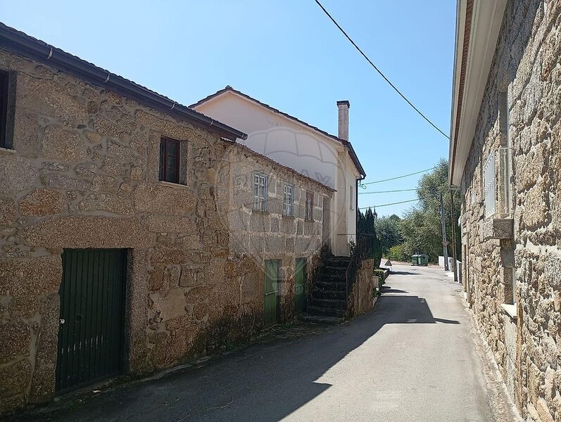 Moradia T1 à venda em Barreiros e Cepões, Viseu RE/MAX Portugal