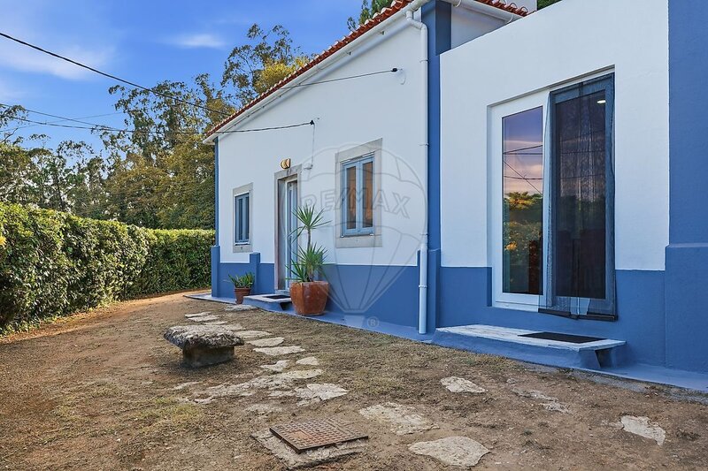 Moradia T2 à venda em Sintra (Santa Maria e São Miguel, São Martinho e São Pedro de Penaferrim), Sintra RE/MAX Portugal