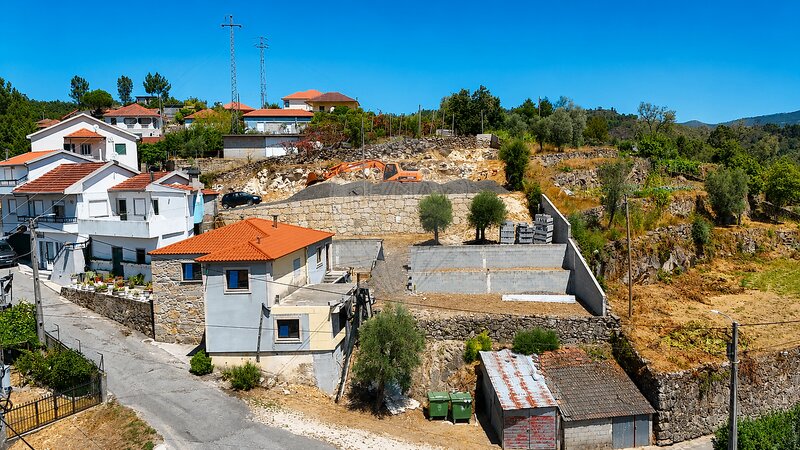 Moradia T3 à venda em Pedraça, Cabeceiras de Basto RE/MAX Portugal