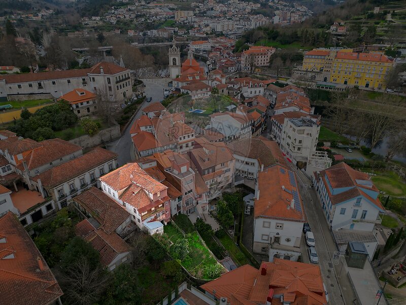 Prédio à venda em Amarante (São Gonçalo), Madalena, Cepelos e Gatão, Amarante RE/MAX Portugal