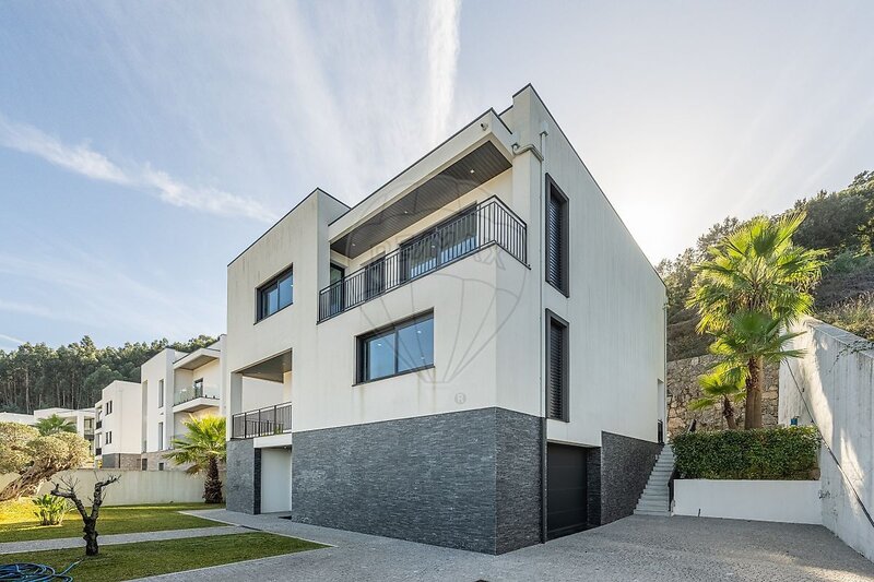 Moradia T4 à venda em Este (São Pedro e São Mamede), Braga RE/MAX Portugal