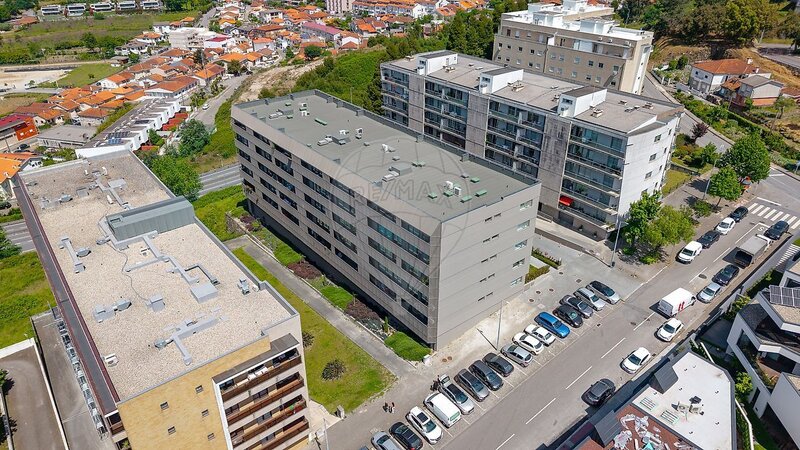 Apartamento T3 à venda em Azurém, Guimarães RE/MAX Portugal
