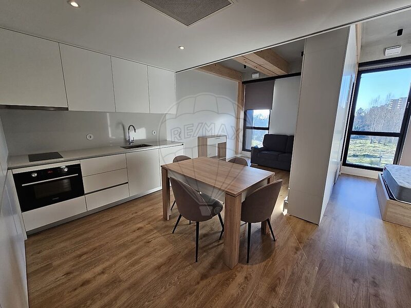 Apartamento para arrendar em Azurém, Guimarães RE/MAX Portugal