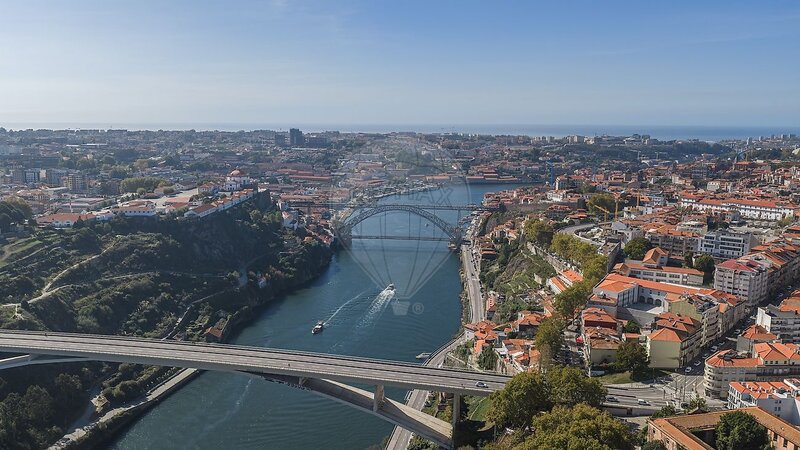 Apartamento T2 à venda em Cedofeita, Santo Ildefonso, Sé, Miragaia, São Nicolau e Vitória, Porto RE/MAX Portugal