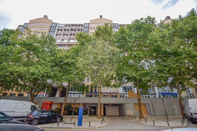 Apartamento T2 para arrendar em Lumiar, Lisboa RE/MAX Portugal