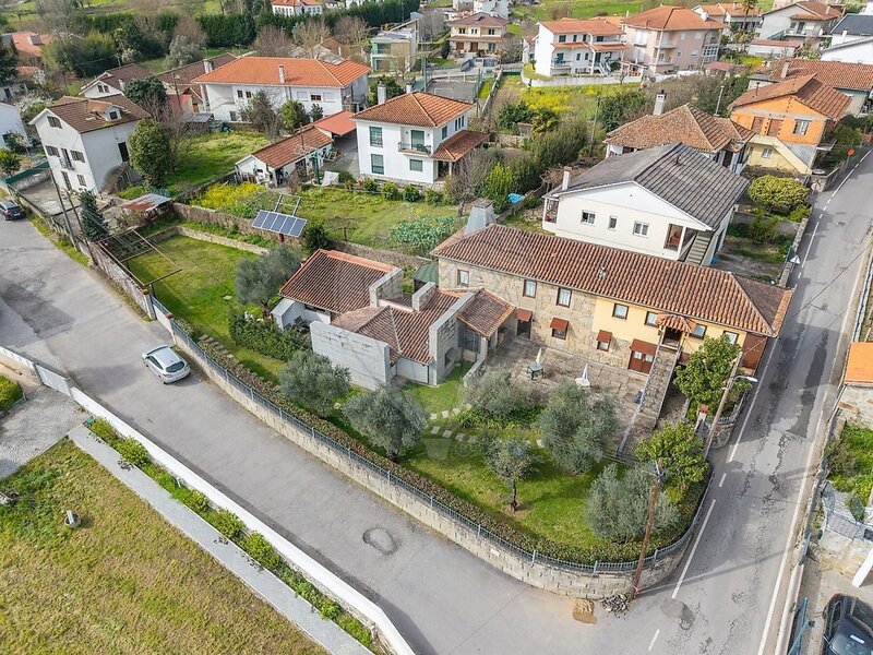 Prédio à venda em São Pedro do Sul, Várzea e Baiões, São Pedro do Sul RE/MAX Portugal