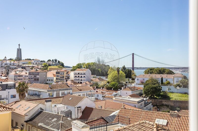 Apartamento T3 à venda em Almada, Cova da Piedade, Pragal e Cacilhas, Almada RE/MAX Portugal
