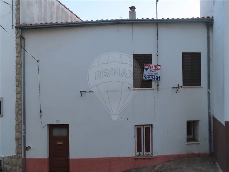 Moradia T3 à venda em Idanha-a-Nova e Alcafozes, Idanha-a-Nova RE/MAX Portugal