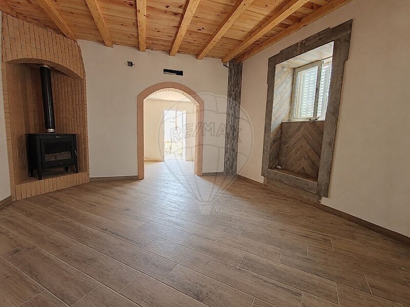 Moradia T1 à venda em Odeleite, Castro Marim RE/MAX Portugal