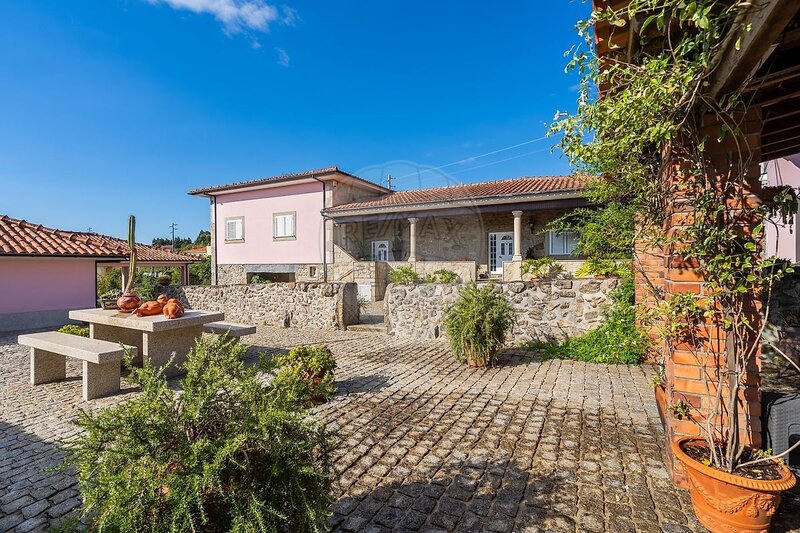 Quinta à venda em Lage, Vila Verde RE/MAX Portugal