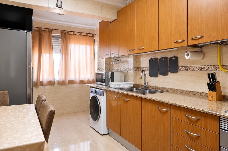 Apartamento T3 à venda em Santo António da Charneca, Barreiro RE/MAX Portugal
