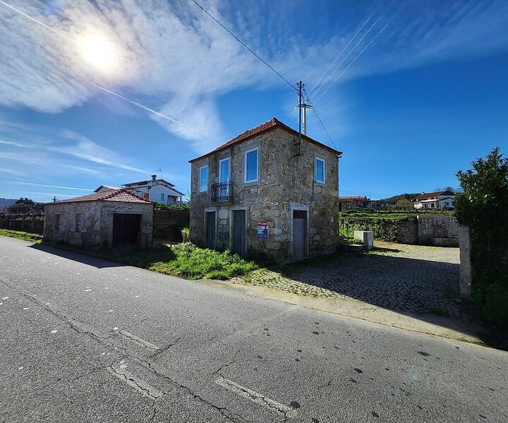 Moradia T2 à venda em Arcozelo das Maias, Oliveira de Frades RE/MAX Portugal