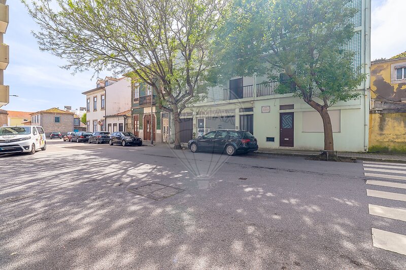Apartamento T4 à venda em Matosinhos e Leça da Palmeira, Matosinhos RE/MAX Portugal