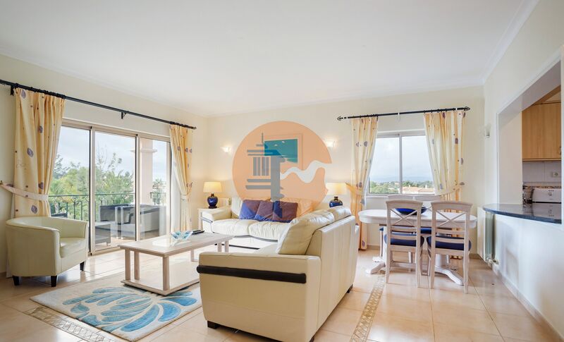 Apartamento no centro T2 Gramacho Carvoeiro Lagoa (Algarve) - ténis, piscina, jardins, varanda, lareira, mobilado