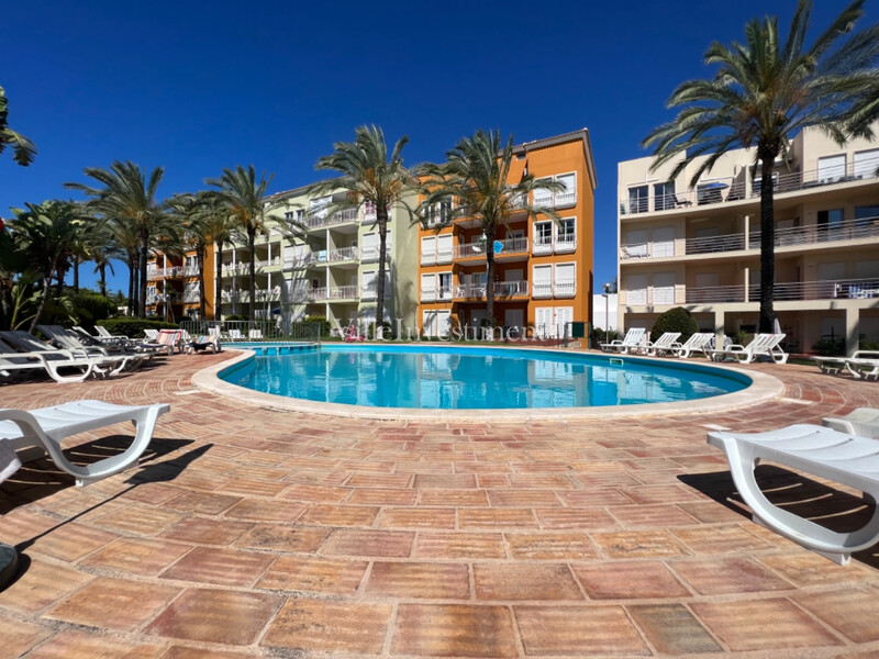 Apartment T1+1 Albufeira - furnished, solar panel, swimming pool, air conditioning, condominium, barbecue, parking space, attic, garage, balcony, equipped, kitchen, terrace
