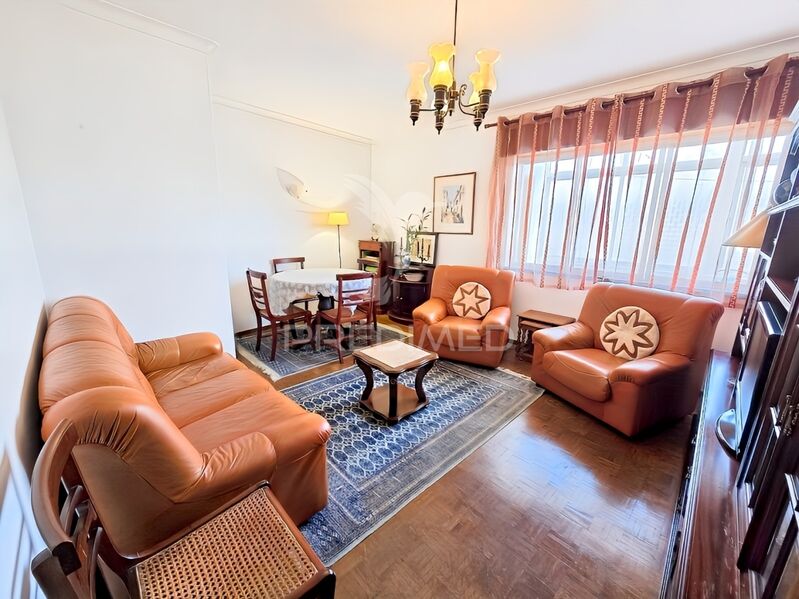 Apartment T4 Alvor Portimão - balcony, balconies, 1st floor, marquee