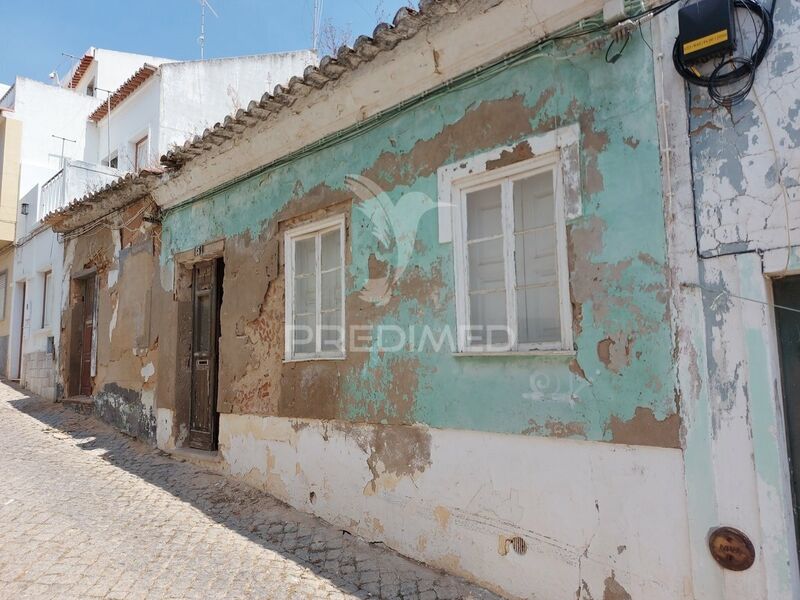 House 2 bedrooms Old in the center Santa Maria Lagos - quiet area, terrace