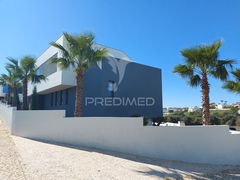 House Modern 4 bedrooms São Sebastião Lagos - garage, balcony, plenty of natural light, swimming pool, terrace