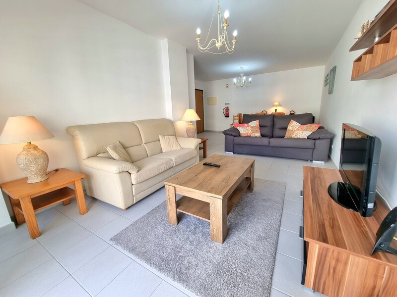 Apartamento T1 Praia da Rocha Portimão - varanda, ar condicionado, marquise, equipado, mobilado