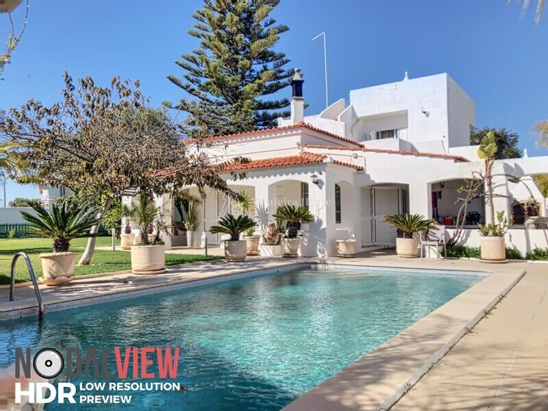Moradia V4 Albufeira - terraços, vista mar, lareira, bbq, garagem, jardim, ar condicionado, piscina
