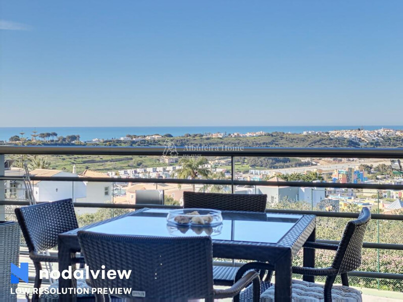 Apartamento de luxo com vista mar T2 Encosta da Orada Albufeira - cozinha equipada, condomínio fechado, ar condicionado, ténis, garagem, parqueamento, piscina, vista mar