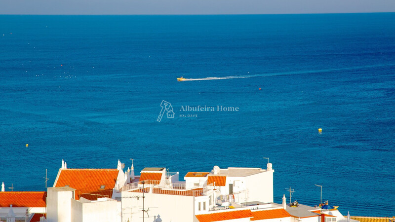 Building 6 bedrooms Albufeira