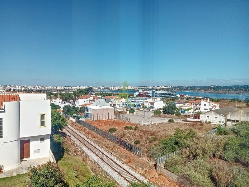 Apartment 2 bedrooms Lagoa (Algarve) - kitchen, equipped, air conditioning, double glazing, lots of natural light