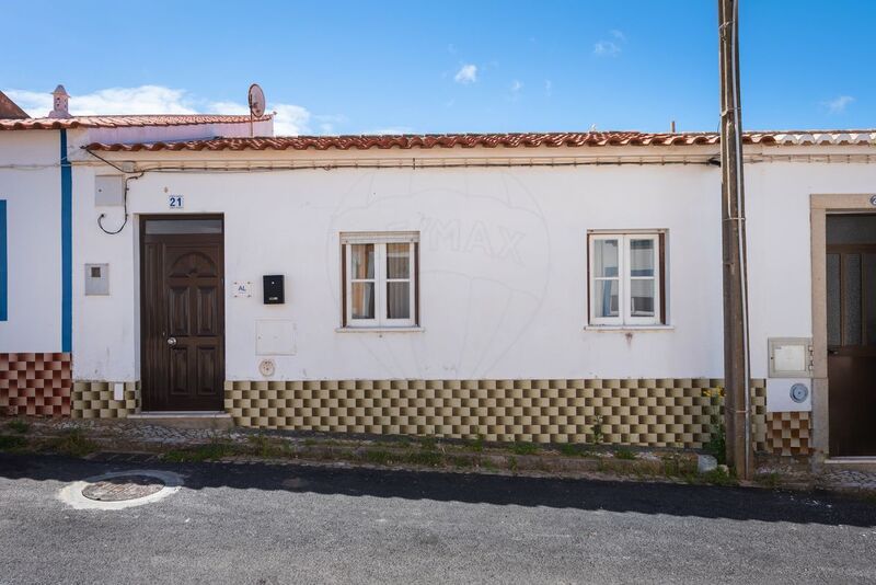 House Single storey V3 Vila do Bispo - backyard