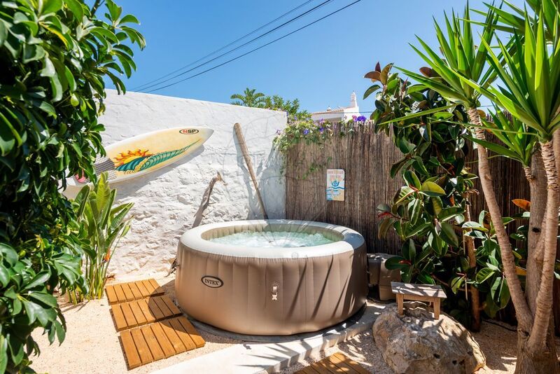 House V2 Renovated Luz Lagos - barbecue