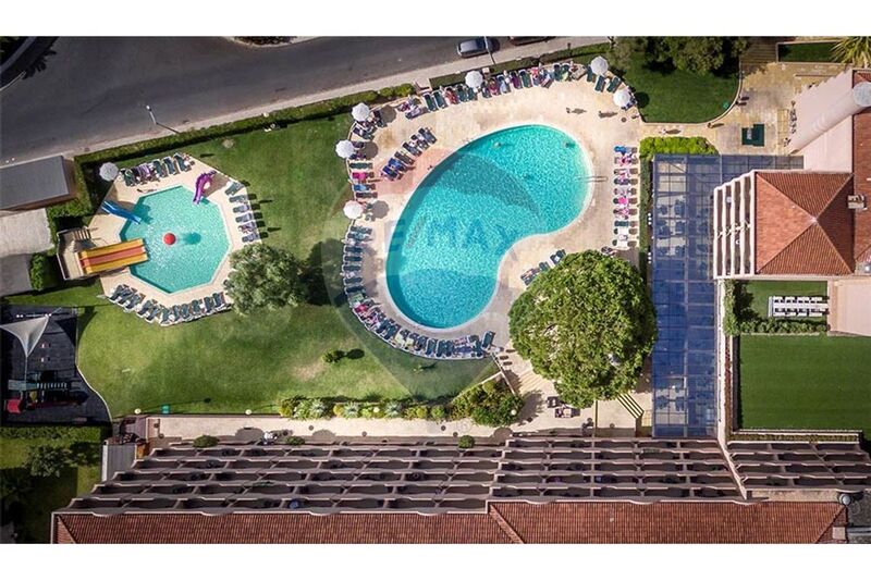 Apartamento T1 Guia Albufeira para vender - piscina
