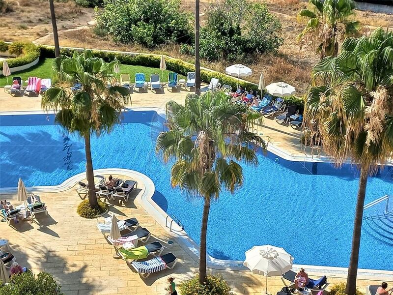 Apartment Modern sea view T0 Albufeira - swimming pool, air conditioning, sauna, sea view, equipped