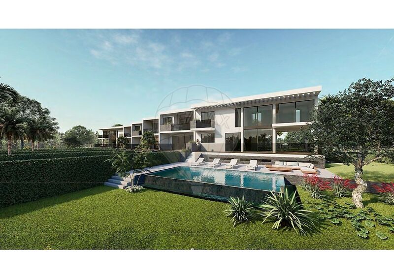 Plot with 8564sqm Quarteira Loulé