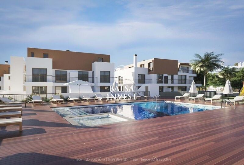 Apartamento T2 em construção Cabanas de Tavira - terraços, piscina, cozinha equipada, garagem, vidros duplos, painéis solares, varandas