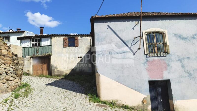 House 2 bedrooms Açoreira Torre de Moncorvo