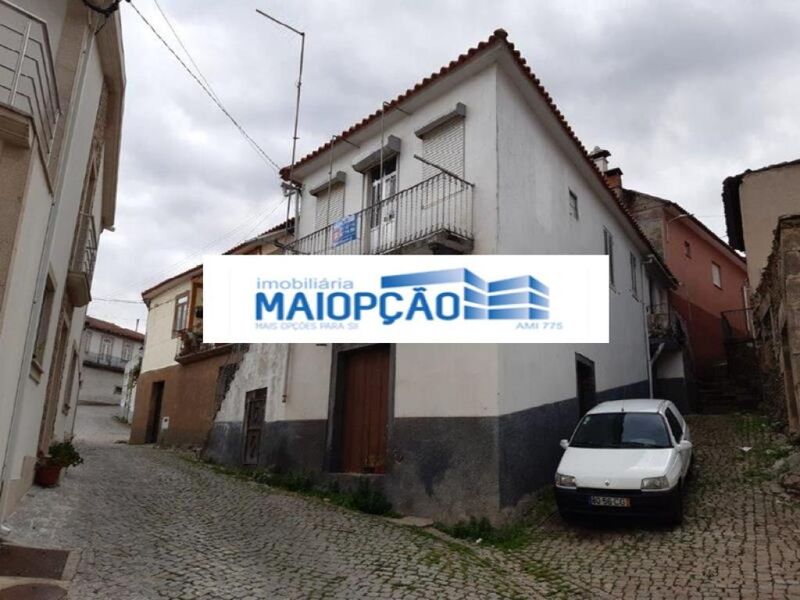 Moradia V3 Cedovim Vila Nova de Foz Côa